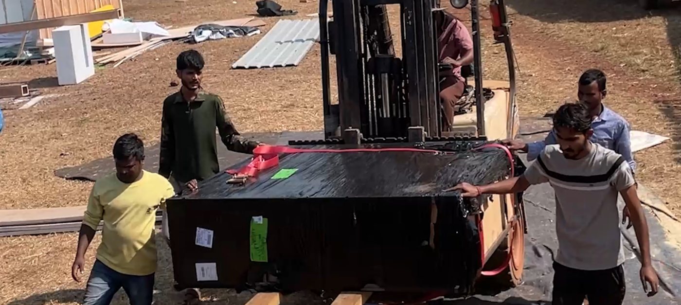 Sculpture arriving on site